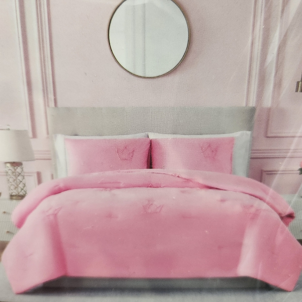 ⚘️ Juicy Couture Pink 3 Piece Bedding Set ⚘️